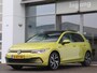 Volkswagen Golf 1.5 eTSI 150 pk DSG Style | Panorama dak | IQ Light | Ergo Stoel | Stoel + Stuurverwarming | ACC | Camera | navigatie |