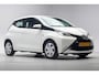Toyota Aygo 1.0 VVT-i x-play [ navi camera airco ]
