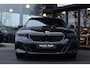 BMW 5-Serie Touring 520i M-sport Pano H&K HuD Memory El.Haak Laser Stoelkoeling Keyless Ambient