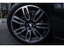 BMW 5-Serie Touring 520i M-sport Pano H&K HuD Memory El.Haak Laser Stoelkoeling Keyless Ambient