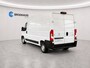 Peugeot Boxer 333 2.2 BlueHDi 140 L2H2 Premium | NIEUW BPM VRIJ! | Achteruitrijcamera | Airco | Apple Carplay / Android Auto