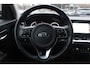 Kia Niro EV e-Niro 64kWh *ExecutiveLine* | 3- Fase | Trekhaak | Panorama | Camera | Adaptive Cruise & Climate Control | Carplay | Stoel & Stuurverwarming | Orig. NL |