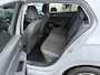 Volkswagen Golf 1.0 TSI Life Business