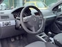 Opel Astra GTC 1.4 Edition/ LOOPT OP 3 CILINDERS