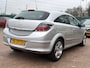 Opel Astra GTC 1.4 Edition/ LOOPT OP 3 CILINDERS