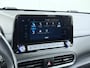 Hyundai Kona Electric EV 64kWh 204pk SOH 100% Premium Leer Warmtepomp Head-Up Display Apple Carplay Android Navi Camera Elektr.Stoelen+Leer+Verwarmd+Gekoeld Adaptive Cruise/Stop&Go Forward-Collision-Avoidance-Assist (FCA) Led Keyless DAB+ Keyless Krell®-Audio Pdc Subwoofer Bluetooth Dodehoek detector Privacy Glas Rijstrooksensor 1e Eigenaar Origineel Nederlandse Auto  € 48.210 nieuw!
