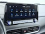 Hyundai Kona Electric EV 64kWh 204pk SOH 100% Premium Leer Warmtepomp Head-Up Display Apple Carplay Android Navi Camera Elektr.Stoelen+Leer+Verwarmd+Gekoeld Adaptive Cruise/Stop&Go Forward-Collision-Avoidance-Assist (FCA) Led Keyless DAB+ Keyless Krell®-Audio Pdc Subwoofer Bluetooth Dodehoek detector Privacy Glas Rijstrooksensor 1e Eigenaar Origineel Nederlandse Auto  € 48.210 nieuw!