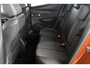 Peugeot e-2008 EV Allure Pack 50 kWh Stoelverwarming Camera 17" LMW