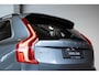 Volvo XC90 D4 90th Anniversary Edition | 1ste Eigenaar | Dealeronderhouden | Stoelverwarming | Parkeercamera | Parkeersensoren voor + achter | Volvo on Call | 20'' Lichtmetalen velgen | Dealeronderhouden | Lederen Bekleding | Apple Carplay/Android Auto | Cruise Control Adaptief met Stop&Go en stuurhulp