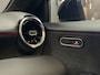 Mercedes-Benz A-klasse 180 Business Solution AMG | Panoramadak | Camera | Carplay | Stoelverwarming