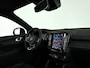 Volvo XC40 Recharge Plus 70 kWh | Parkeercamera | Stoel- en Stuurverwarming | Trekhaak