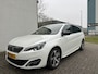 Peugeot 308 SW 1.2i PureTech GT-line 6-Bak 130 PK. Prachtige en als nieuw rijdende auto !!!