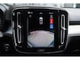 Volvo XC40 2.0 B4 Plus Dark | Google | Adaptieve Cruise + Pilot Assist | Stoel & Stuurverwarming | Elek. Stoelen + Geheugen | Parkeersensoren + Camera | Keyless Entry | Elek. Achterklep
