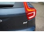 Volvo XC40 2.0 B4 Plus Dark | Google | Adaptieve Cruise + Pilot Assist | Stoel & Stuurverwarming | Elek. Stoelen + Geheugen | Parkeersensoren + Camera | Keyless Entry | Elek. Achterklep