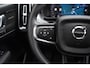 Volvo XC40 2.0 B4 Plus Dark | Google | Adaptieve Cruise + Pilot Assist | Stoel & Stuurverwarming | Elek. Stoelen + Geheugen | Parkeersensoren + Camera | Keyless Entry | Elek. Achterklep