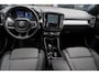 Volvo XC40 2.0 B4 Plus Dark | Google | Adaptieve Cruise + Pilot Assist | Stoel & Stuurverwarming | Elek. Stoelen + Geheugen | Parkeersensoren + Camera | Keyless Entry | Elek. Achterklep