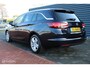 Opel Astra Sports Tourer 1.4 Turbo 150 PK Online Edition, Stoel-stuurverwarming, Trekhaak, Sportstoelen, Pdc voor + achter, Donker glas