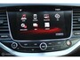Opel Astra Sports Tourer 1.4 Turbo 150 PK Online Edition, Stoel-stuurverwarming, Trekhaak, Sportstoelen, Pdc voor + achter, Donker glas