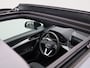 Audi Q5 2.0 TFSI e-hybrid quattro Advanced edition l Adaptive cruise control l Glazen panoramadak l Head-up display l Stoelverwarming l Elektrisch bedienbare bestuurdersstoel met geheugen l Navigatie l Elektrisch verstelbaar stuur l Trekhaak l Privacy glas
