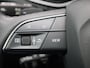 Audi Q5 2.0 TFSI e-hybrid quattro Advanced edition l Adaptive cruise control l Glazen panoramadak l Head-up display l Stoelverwarming l Elektrisch bedienbare bestuurdersstoel met geheugen l Navigatie l Elektrisch verstelbaar stuur l Trekhaak l Privacy glas