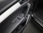 Audi Q5 2.0 TFSI e-hybrid quattro Advanced edition l Adaptive cruise control l Glazen panoramadak l Head-up display l Stoelverwarming l Elektrisch bedienbare bestuurdersstoel met geheugen l Navigatie l Elektrisch verstelbaar stuur l Trekhaak l Privacy glas