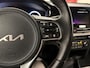 Kia Niro EV e-Niro DynamicLine 64 kWh AUTOMAAT NAVI AIRCO CAMERA CRUISE CONTROLE ADAPTIEVE CRUISE CONTOLE  TREKHAAK CAMERA ZEER MOOIE AUTO DEALER ONDERHOUDEN