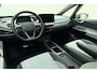 Volkswagen ID.3 Pro S 77 kWh 204pk | Navigatie | Camera | Climate Control | Verwarmbare voorstoelen | Cruise Control Adaptief | 19" Lichtmetalen Velgen | Keyless Start