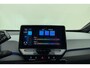 Volkswagen ID.3 Pro S 77 kWh 204pk | Navigatie | Camera | Climate Control | Verwarmbare voorstoelen | Cruise Control Adaptief | 19" Lichtmetalen Velgen | Keyless Start