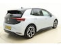 Volkswagen ID.3 Pro S 77 kWh 204pk | Navigatie | Camera | Climate Control | Verwarmbare voorstoelen | Cruise Control Adaptief | 19" Lichtmetalen Velgen | Keyless Start