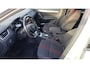 Skoda Octavia Combi 1.0 TSI 115pk Sport Business | Navigatie | Climate Control | Trekhaak | Extra Getint Glas | Lichtmetalen Velgen | Parkeer sensoren