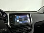 Peugeot 208 1.2 PureTech Allure | Panoramadak | Parkeerhulp | Cruise control