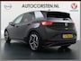 Volkswagen ID.3 First Plus 58kWh 204pk Camera Trekhaak 19"lm Adap.Cruise Matrix-Led Navi-Pro Ecc Apple Carplay Android Auto Pdc SOH 90% Lmv Stoel+Stuurverwarming Wifi Rijstrooksensor Origineel Nederlandse Auto € 43.675,- nieuw