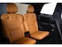 Volvo XC90 2.0 T8 Twin Engine AWD Inscription Head up - B&W - Parkeerverwarming met timer - Zonneschermen achter - Stoelverwarming voor - Visual Park Assist - Luchtvering voor/Achter - Sensus navigatie -