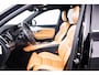 Volvo XC90 2.0 T8 Twin Engine AWD Inscription Head up - B&W - Parkeerverwarming met timer - Zonneschermen achter - Stoelverwarming voor - Visual Park Assist - Luchtvering voor/Achter - Sensus navigatie -