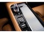 Volvo XC90 2.0 T8 Twin Engine AWD Inscription Head up - B&W - Parkeerverwarming met timer - Zonneschermen achter - Stoelverwarming voor - Visual Park Assist - Luchtvering voor/Achter - Sensus navigatie -