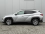 Hyundai Tucson 1.6 T-GDI HEV Comfort Smart / Navigatie / Adaptieve Cruise Control / Fabrieksgarantie t/m 10-2027 / Elektrisch bedienbare achterklep /