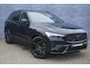 Volvo XC60 2.0 T6 Plug-in hybrid AWD Ultra Black Edition | Massage stoelen | Verwarmd/Geventileerd leder | Harman/Kardon | 360° Camera | Alarm | Stuurverwarming | Lederen Dashboard |