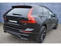 Volvo XC60 2.0 T6 Plug-in hybrid AWD Ultra Black Edition | Massage stoelen | Verwarmd/Geventileerd leder | Harman/Kardon | 360° Camera | Alarm | Stuurverwarming | Lederen Dashboard |