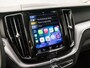Volvo XC60 2.0 B5 AWD Inscription Sport 251Pk Automaat (APPLE CARPLAY, GROOT NAVI, STUUR/STOELVERWARMING, MEMORY SEATS, LEDER, CAMERA, ADAPTIVE CRUISE, TREKHAAK ELEKTRISCH, KEYLESS, NIEUWE APK, NIEUWSTAAT)
