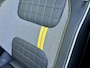 Renault 4 Comfort Range Iconic 52 kWh | Intelligent Cruise Control | Blindspot | Elektrische Klep | Stoel + Stuurverwarming | Navigatie | Climate Control | Two-Tone | Apple CarPlay/Android Auto