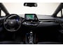 Toyota C-HR 1.8 Hybrid Business Intro [ Stoelverwarming Camera Navi Trekhaak ]