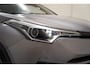 Toyota C-HR 1.8 Hybrid Business Intro [ Stoelverwarming Camera Navi Trekhaak ]
