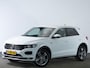 Volkswagen T-Roc R-Line 1.5 TSI 150 PK DSG | LED | Navigatie | Achteruitrijcamera | Stoelverwarming | Keyless | Elektrische Kofferbakklep |