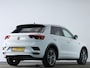 Volkswagen T-Roc R-Line 1.5 TSI 150 PK DSG | LED | Navigatie | Achteruitrijcamera | Stoelverwarming | Keyless | Elektrische Kofferbakklep |