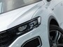 Volkswagen T-Roc R-Line 1.5 TSI 150 PK DSG | LED | Navigatie | Achteruitrijcamera | Stoelverwarming | Keyless | Elektrische Kofferbakklep |