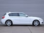 BMW 1-Serie 114i Business Sport *Navigatie*Trekhaak*