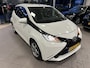 Toyota Aygo 1.0 VVT-i x-play Eerste Eig NAVI Achter uit rij Cam BJ 2015 !!!