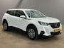 Peugeot 2008 1.2 PureTech Blue Lease Active Trekhaak | Stoelverwarming | Carplay | Airco | Cruise | DAB | Parkeersensoren Achter  | Cruise control | DAB ontvanger | Hill hold functie