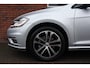 Volkswagen Golf 1.5 TSI DSG Highline, Led