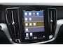 Volvo V60 B3 Essential 163pk | LED | Cruise | Climate | Navigatie | Camera | Carplay | Virtual |